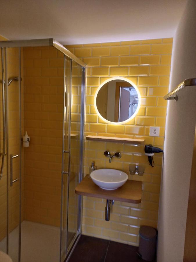 Gaestezimmer Im Dorfzentrum Rothenthurm Dış mekan fotoğraf